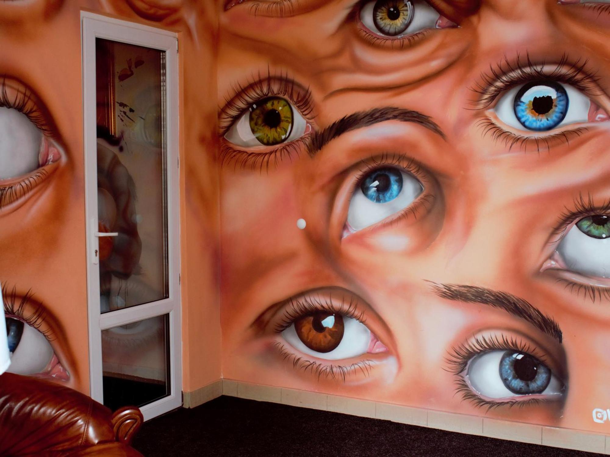 All Eyes Hostel 카미야네치포딜시키 외부 사진